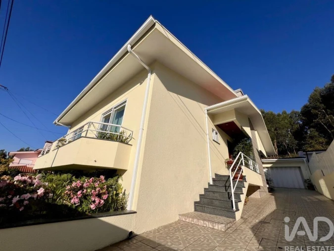 Moradia T3 para Venda em Nogueira e Silva Escura Foto 25