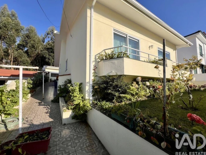 Moradia T3 para Venda em Nogueira e Silva Escura Foto 29