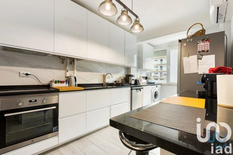 Apartamento T3 para Venda em Seixal, Arrentela e Aldeia de Paio Pires Foto 13