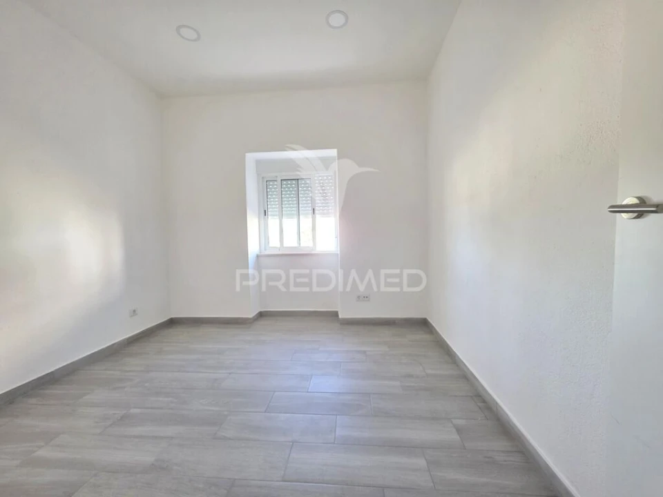 Moradia T2 para Venda em São João Baptista e Santa Maria dos Olivais Foto 11