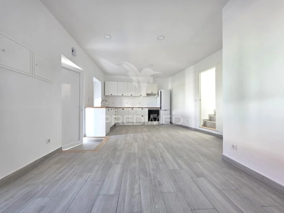 Moradia T2 para Venda em São João Baptista e Santa Maria dos Olivais Foto 7