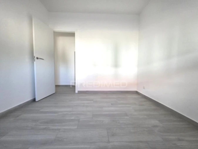 Moradia T2 para Venda em São João Baptista e Santa Maria dos Olivais Foto 13