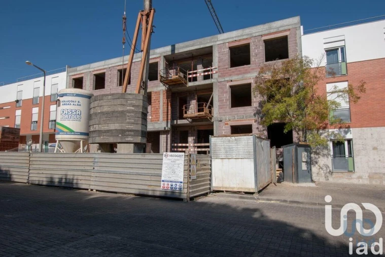 Apartamento T2 para Venda em Leiria, Pousos, Barreira e Cortes Foto 13