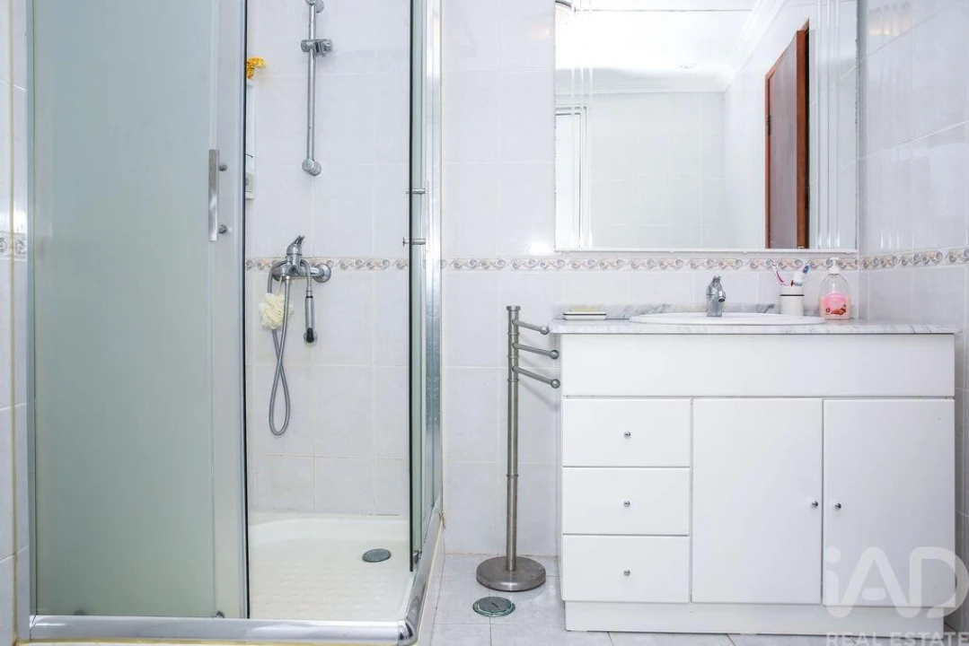 Moradia T3 para Venda em Abrigada e Cabanas de Torres Foto 18