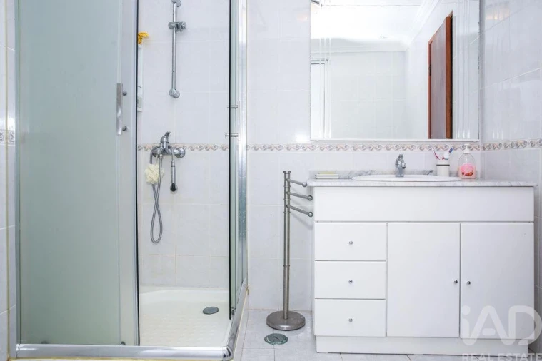 Moradia T3 para Venda em Abrigada e Cabanas de Torres Foto 18