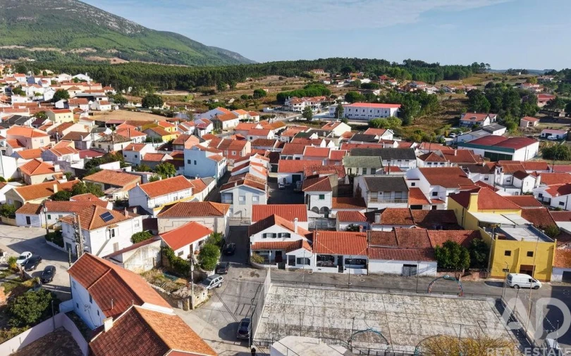 Moradia T3 para Venda em Abrigada e Cabanas de Torres Foto 30