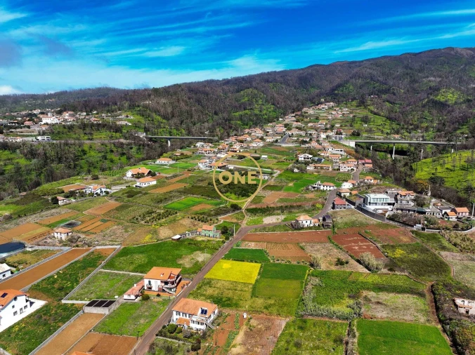 Terreno para Venda em Fajã da Ovelha Foto 10