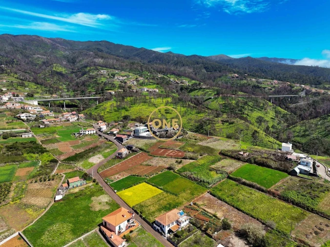 Terreno para Venda em Fajã da Ovelha Foto 11