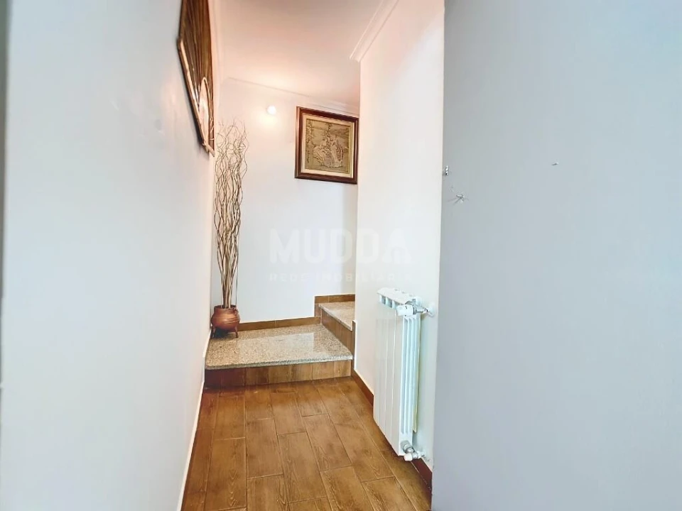 Moradia T4 para Venda em Curalha Foto 16