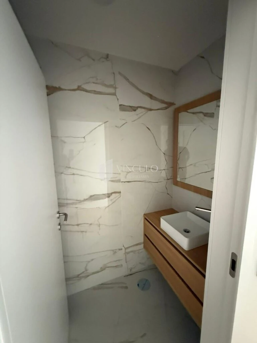 Apartamento T2 para Venda em Braga (Maximinos, Sé e Cividade) Foto 4