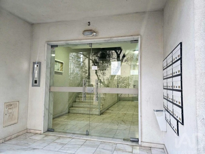 Apartamento T2 para Venda em Agualva e Mira-Sintra Foto 19