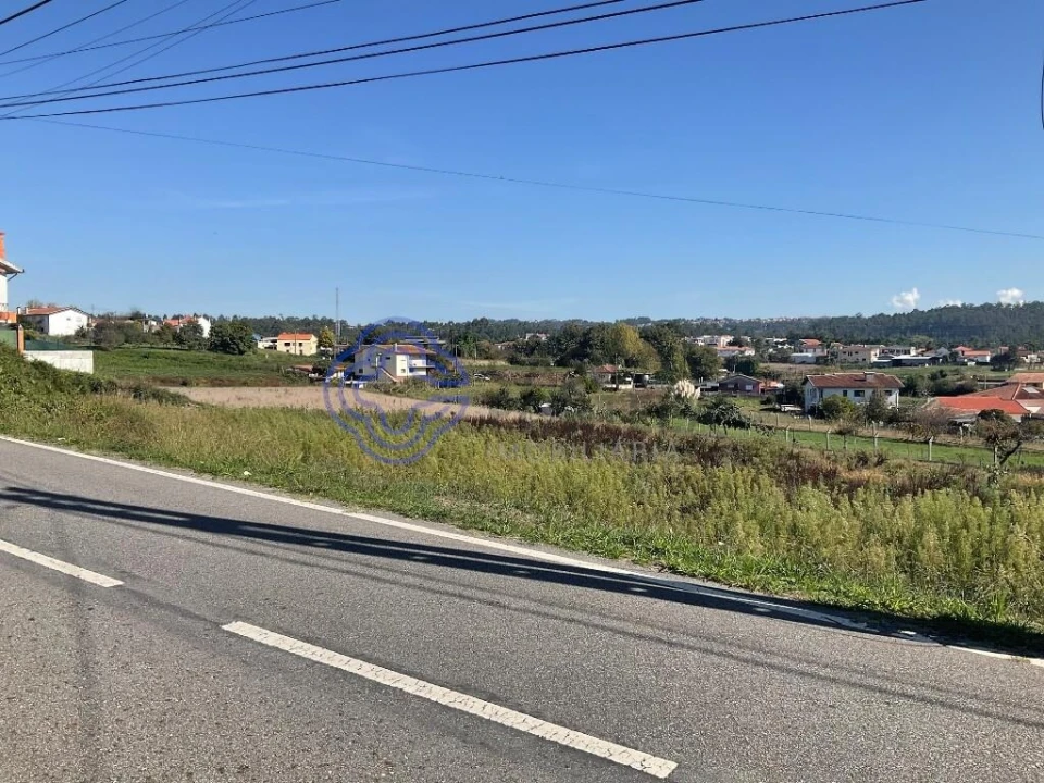 Terreno para Venda em Fornos Foto 6