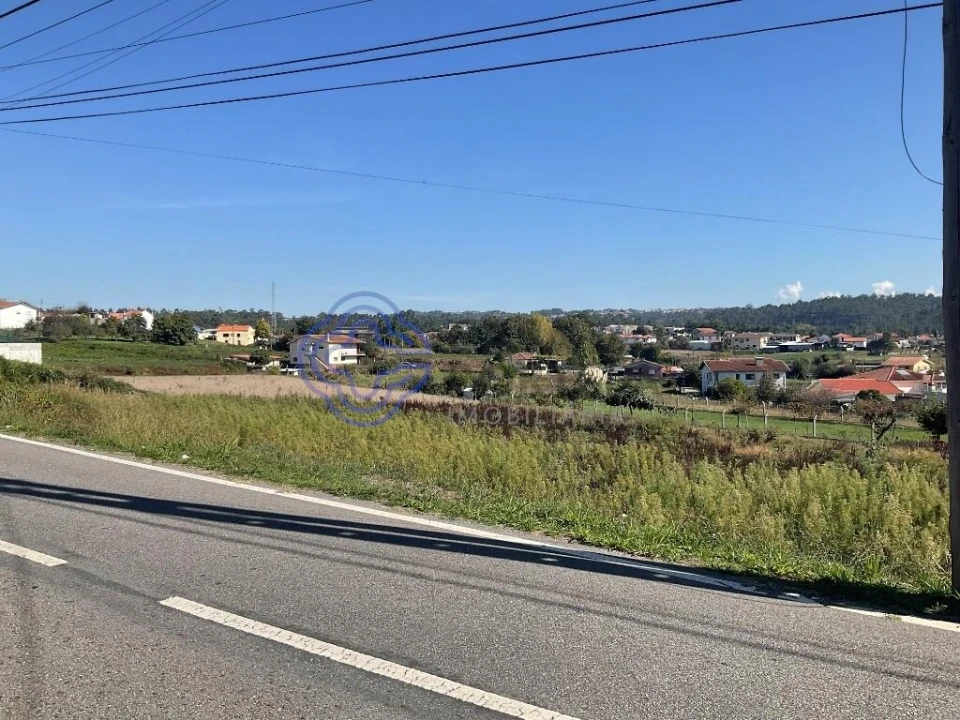 Terreno para Venda em Fornos Foto 5