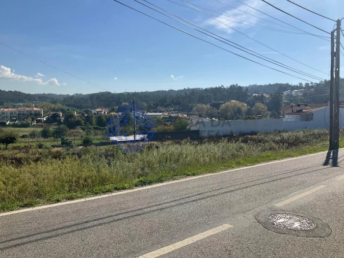 Terreno para Venda em Fornos Foto 2