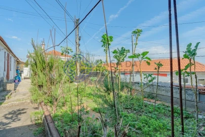 Moradia T3 para Venda em Santo Tirso, Couto (Santa Cristina e São Miguel) e Burgães