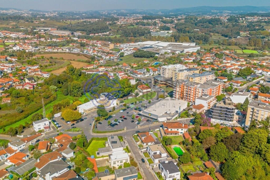 Moradia T3 para Venda em Santo Tirso, Couto (Santa Cristina e São Miguel) e Burgães Foto 13