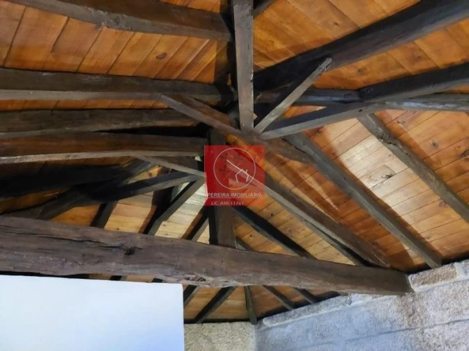 Moradia T1 para Venda em Lindoso Foto 4