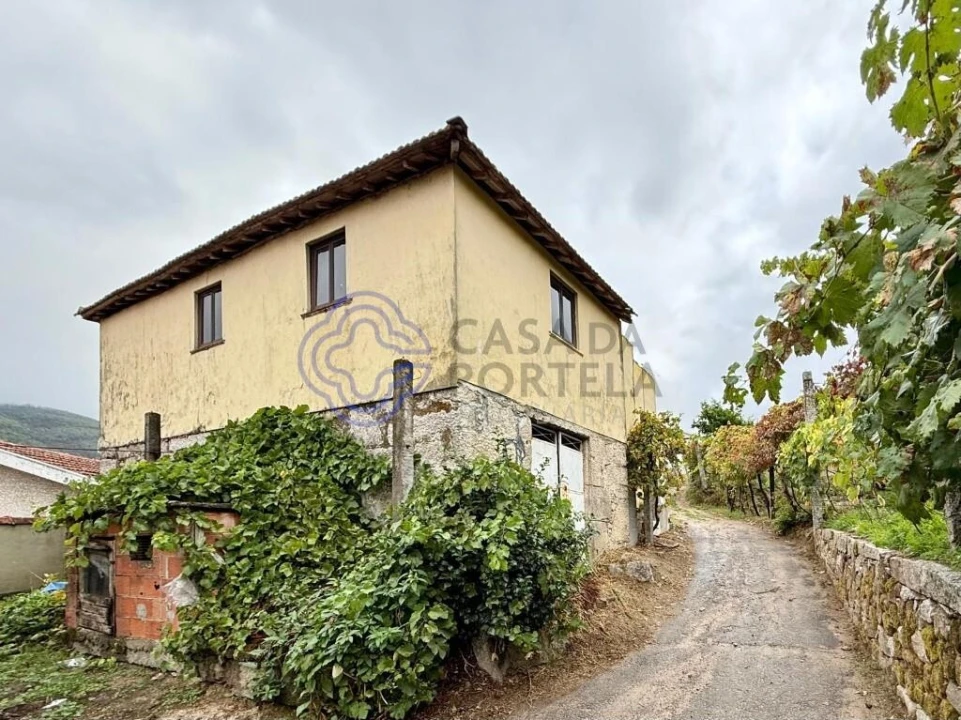 Moradia T3 para Venda em Arouca e Burgo Foto 1