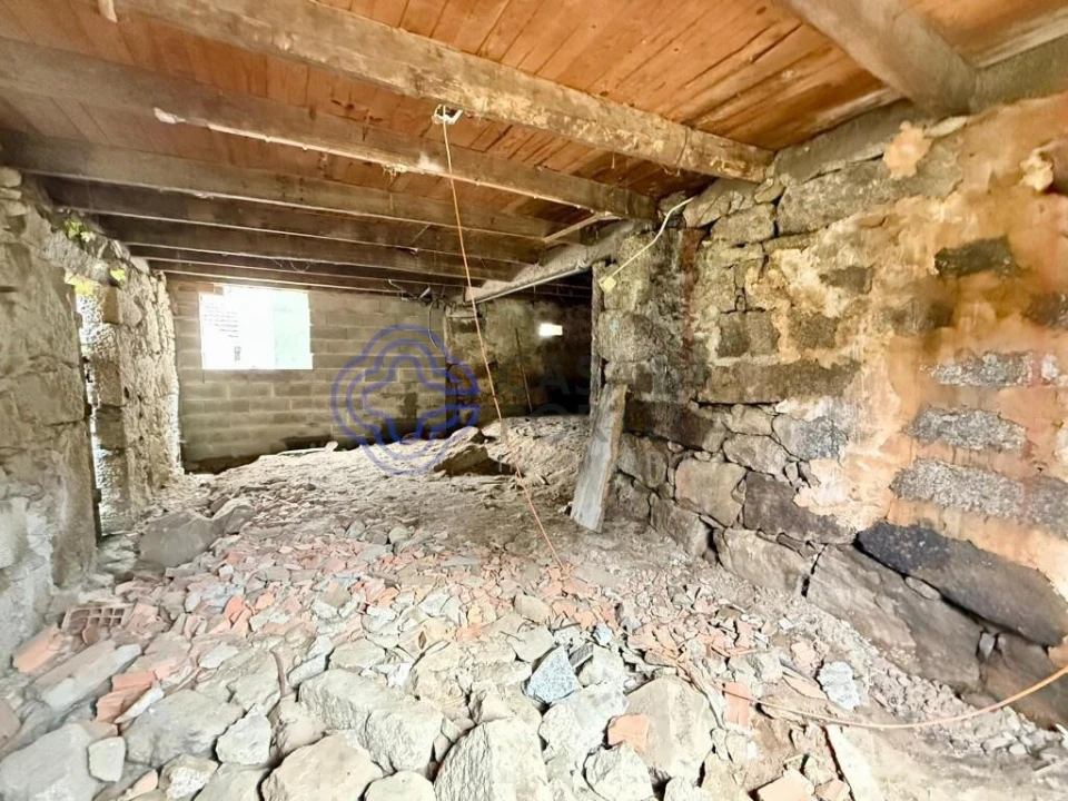 Moradia T3 para Venda em Arouca e Burgo Foto 3