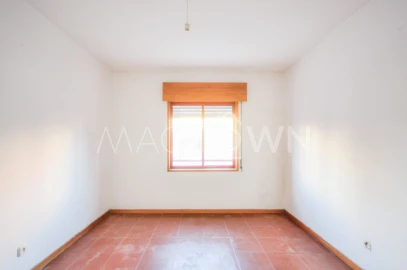 Apartamento T1 para Venda em Marvila