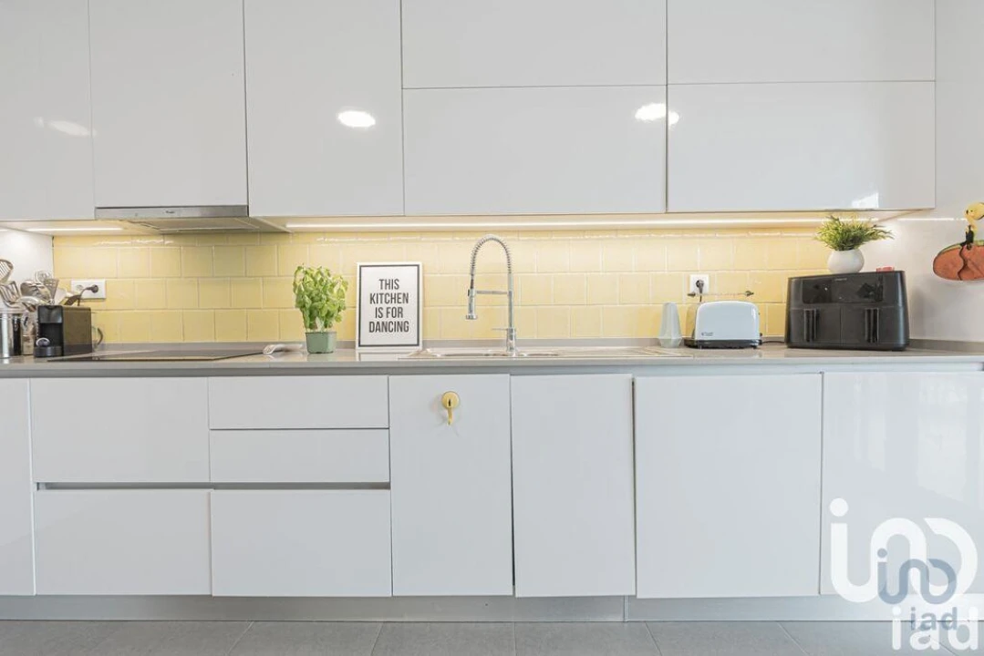 Apartamento T3 para Venda em São Pedro da Cadeira Foto 6