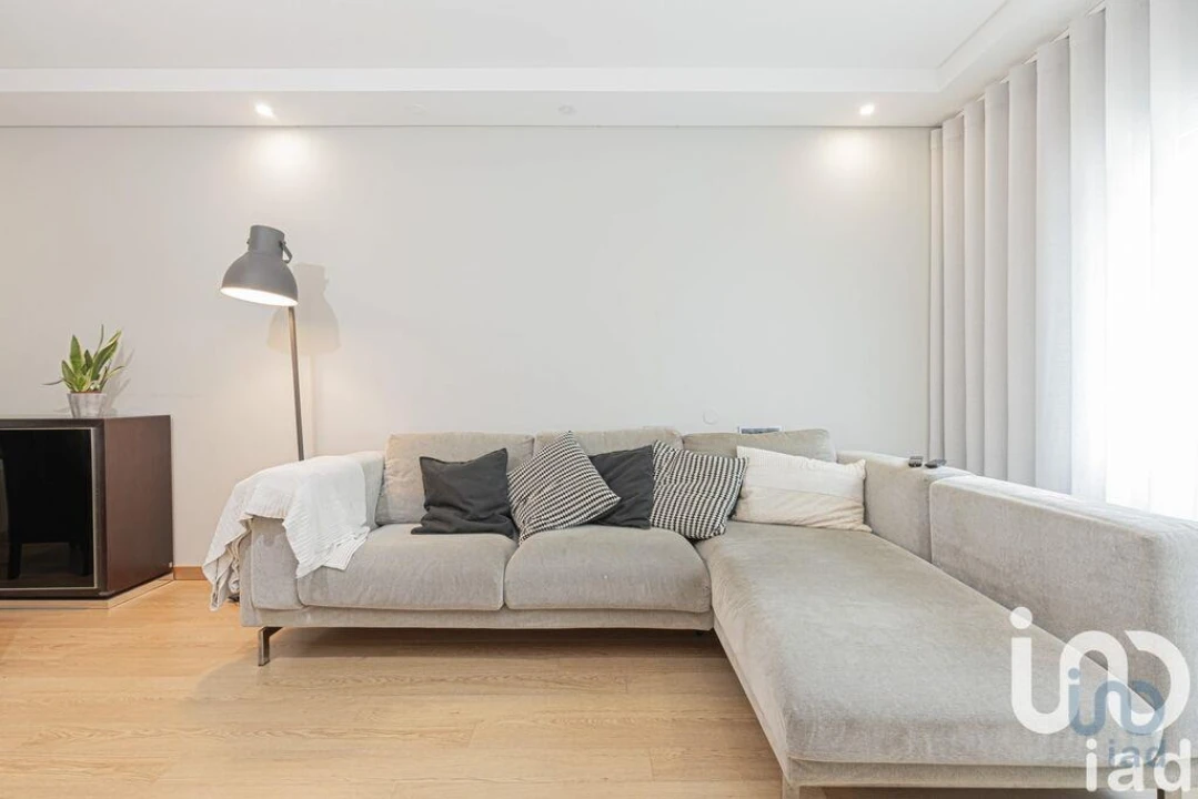 Apartamento T3 para Venda em São Pedro da Cadeira Foto 8