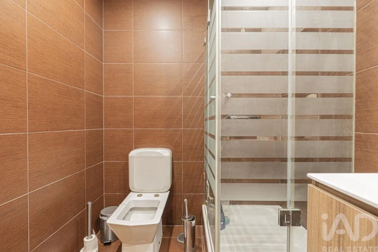 Apartamento T3 para Venda em São Pedro da Cadeira Foto 24