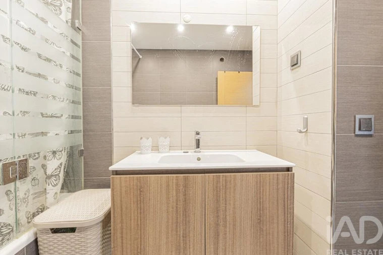 Apartamento T3 para Venda em São Pedro da Cadeira Foto 19