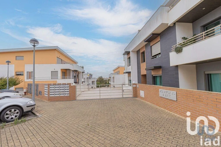 Apartamento T3 para Venda em São Pedro da Cadeira