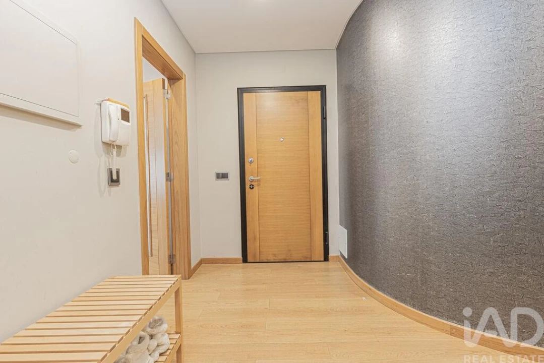 Apartamento T3 para Venda em São Pedro da Cadeira Foto 25