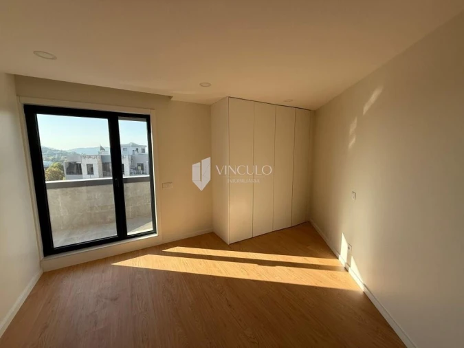 Apartamento T3 para Venda em Braga (Maximinos, Sé e Cividade) Foto 5