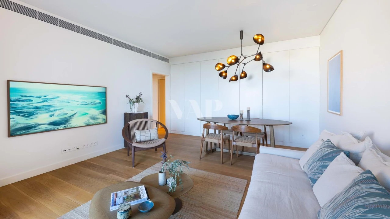 Apartamento T2 para Venda em Quarteira Foto 8