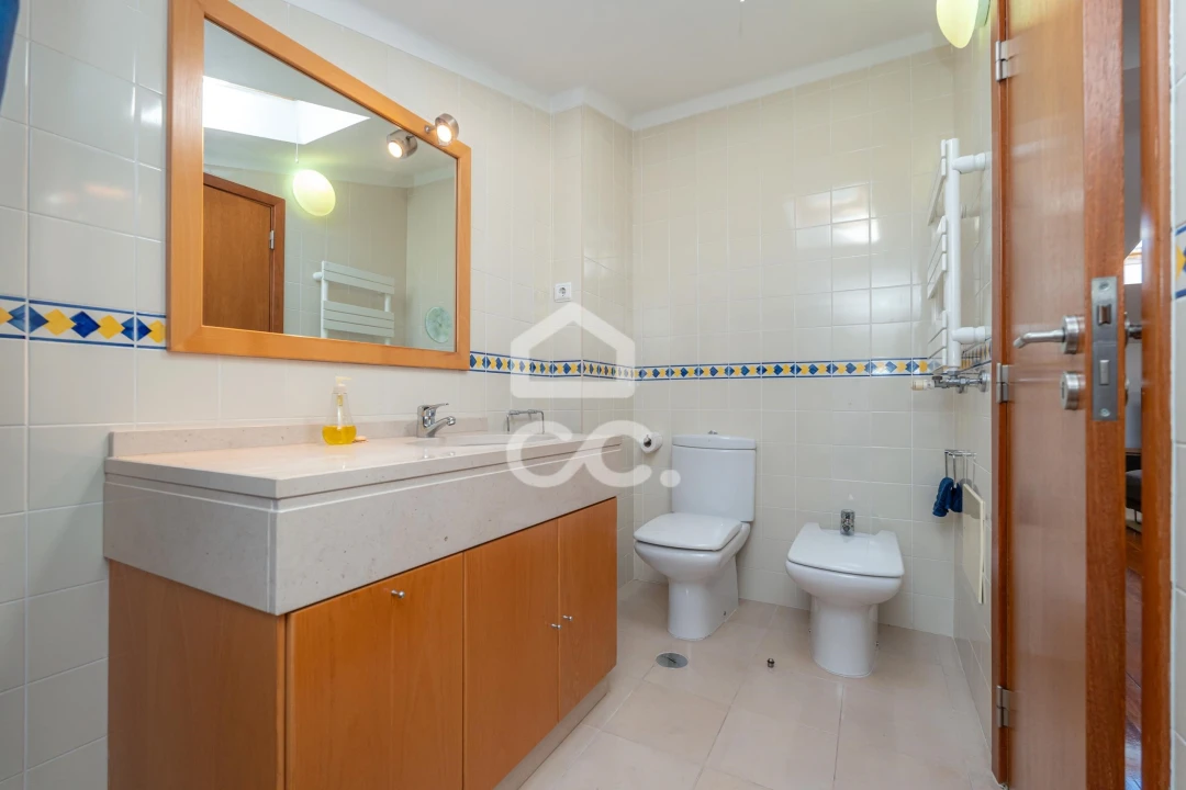 Moradia T4 para Venda em Eiras e São Paulo de Frades Foto 31