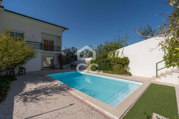 Moradia T4 para Venda em Eiras e São Paulo de Frades Foto 46