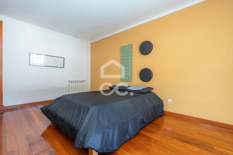 Moradia T4 para Venda em Eiras e São Paulo de Frades Foto 21