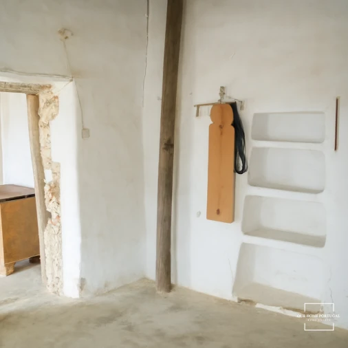 Moradia T3 para Venda em Salir Foto 13