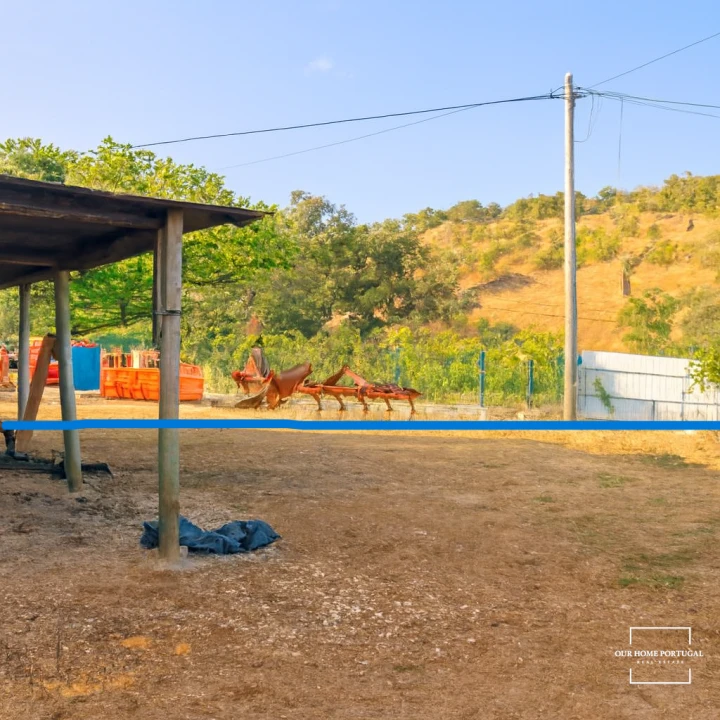 Moradia T3 para Venda em Salir Foto 19