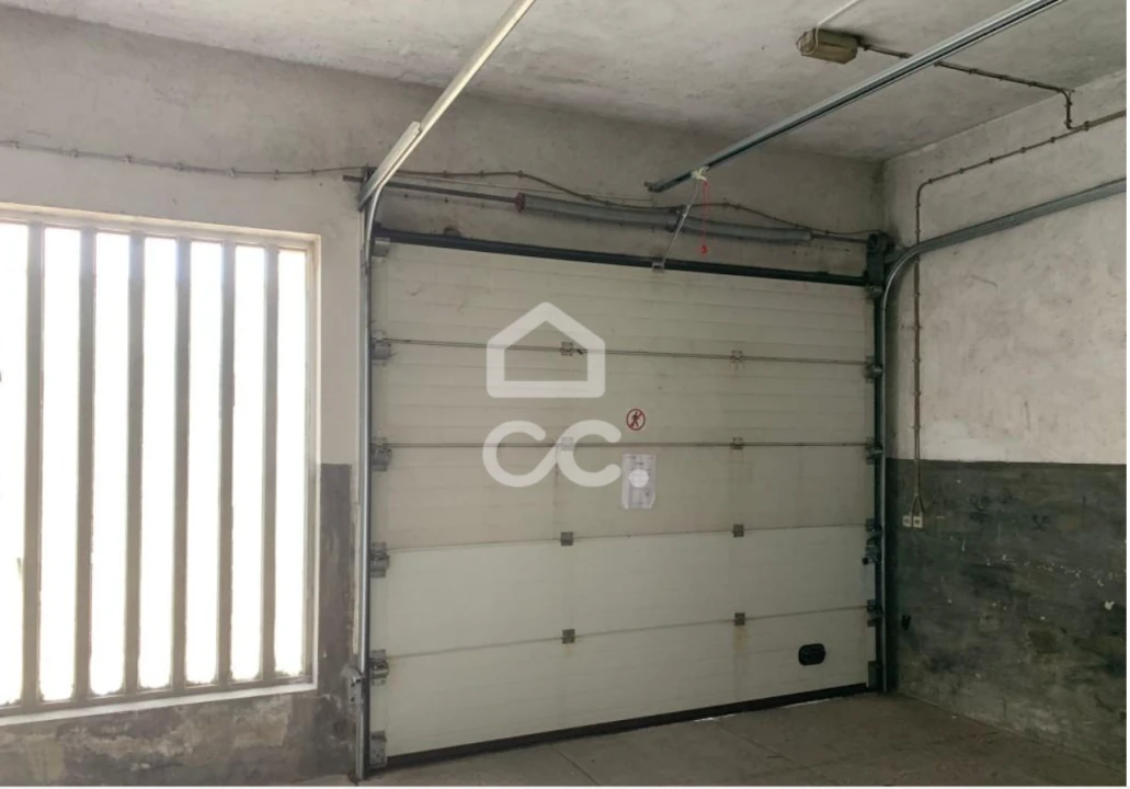 Garagem para Venda em Torres Novas (São Pedro), Lapas e Ribeira Branca Foto 3