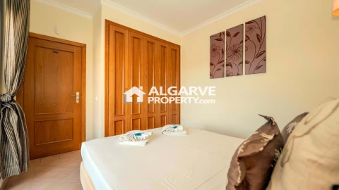 Apartamento T2 para Venda em Quarteira