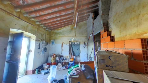 Moradia T2 para Venda em São Bras e São Lourenço