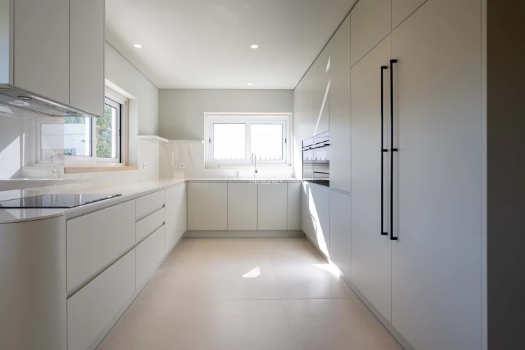 Moradia T4 para Venda em Cascais e Estoril Foto 16