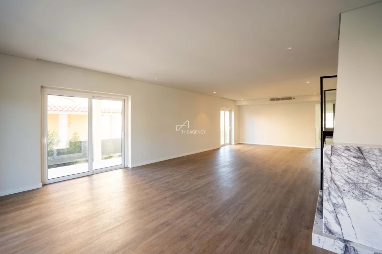 Moradia T4 para Venda em Cascais e Estoril Foto 11