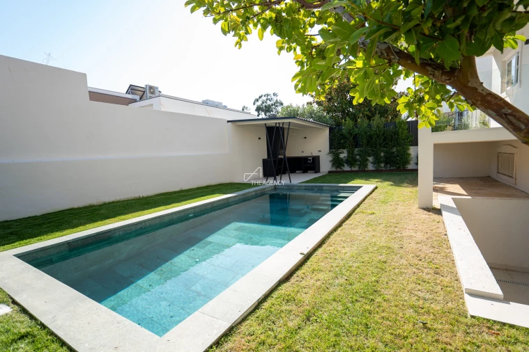 Moradia T4 para Venda em Cascais e Estoril Foto 2