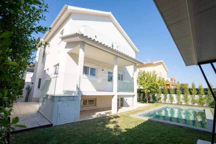 Moradia T4 para Venda em Cascais e Estoril Foto 5