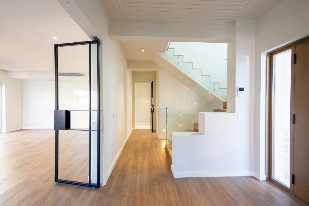 Moradia T4 para Venda em Cascais e Estoril Foto 8