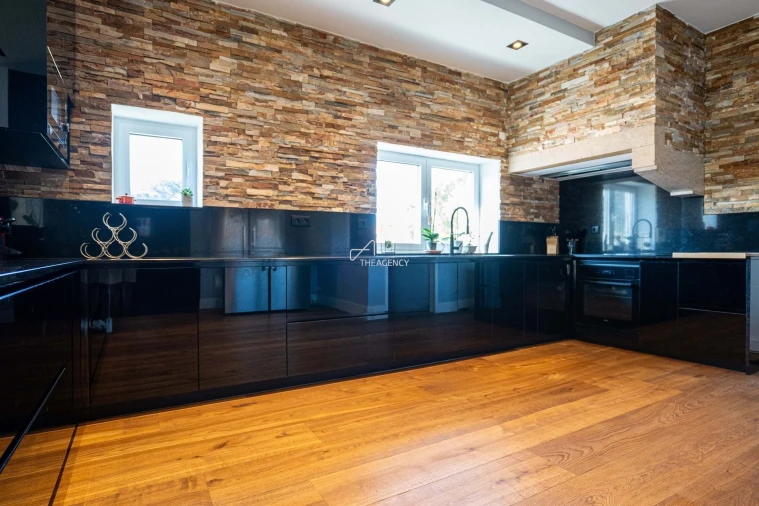 Moradia T6 para Venda em Cascais e Estoril Foto 3