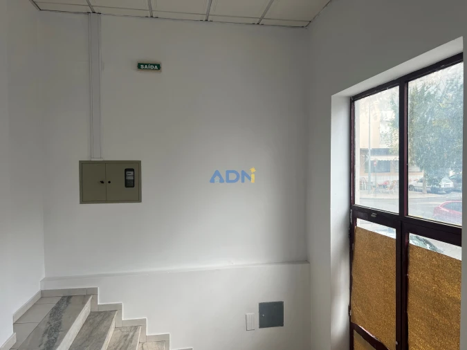 Negócio para Venda em Castelo Branco Foto 2