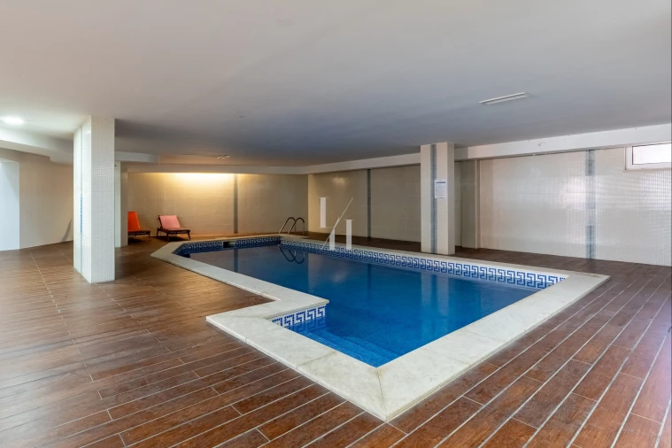 Apartamento T2 para Venda em Lagos (São Sebastião e Santa Maria) Foto 16