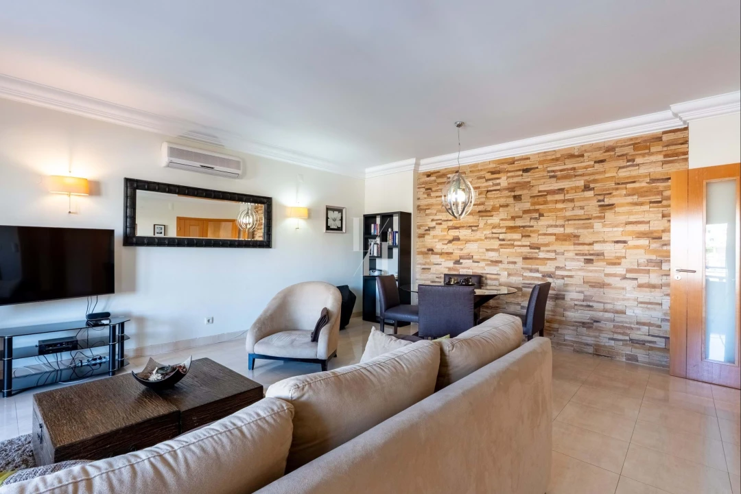 Apartamento T2 para Venda em Lagos (São Sebastião e Santa Maria) Foto 2