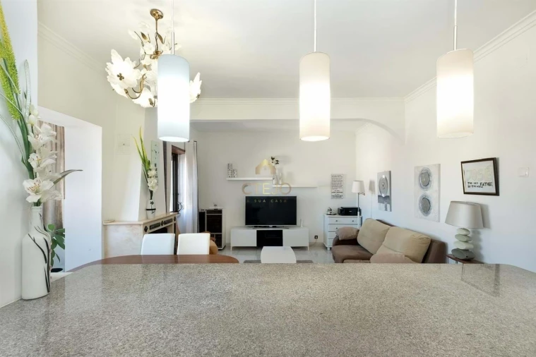 Apartamento T2 para Venda em Moscavide e Portela